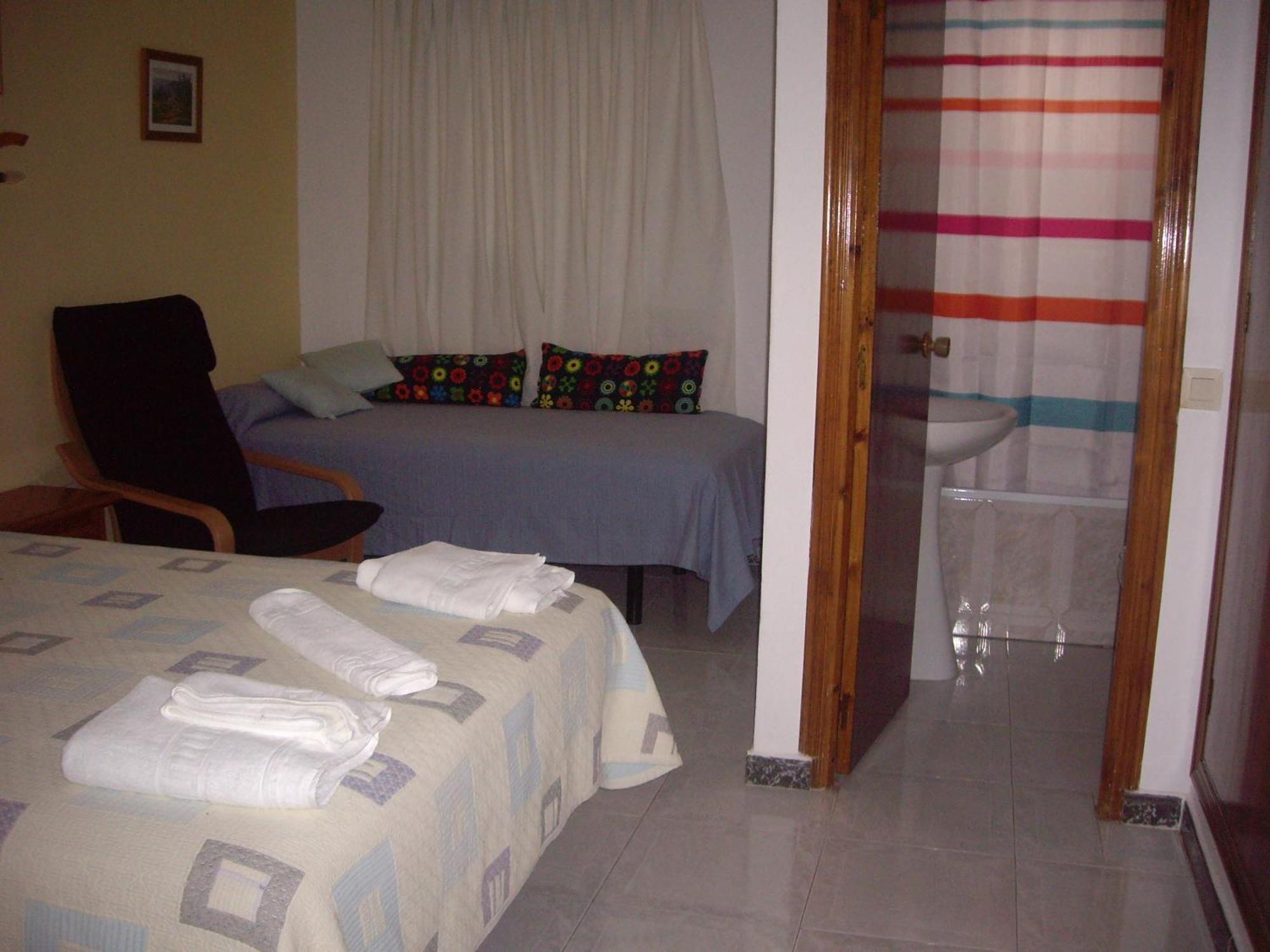 Hostal Mini Golf Los Canos De Meca Kültér fotó