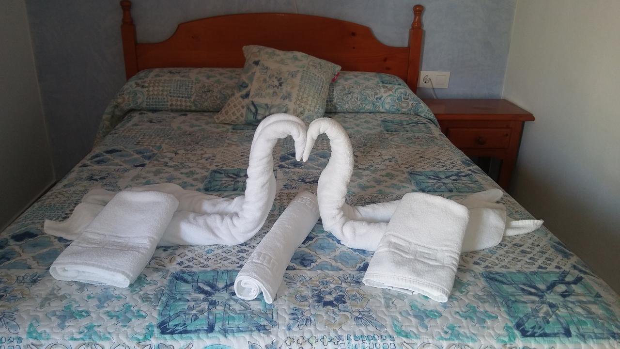 Hostal Mini Golf Los Canos De Meca Kültér fotó