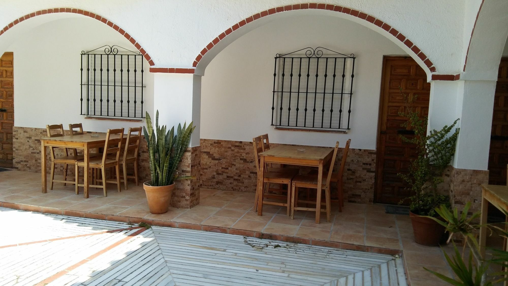 Hostal Mini Golf Los Canos De Meca Kültér fotó